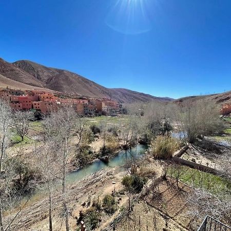 Auberge De La Riviere Du Dades Boumalne Exterior foto